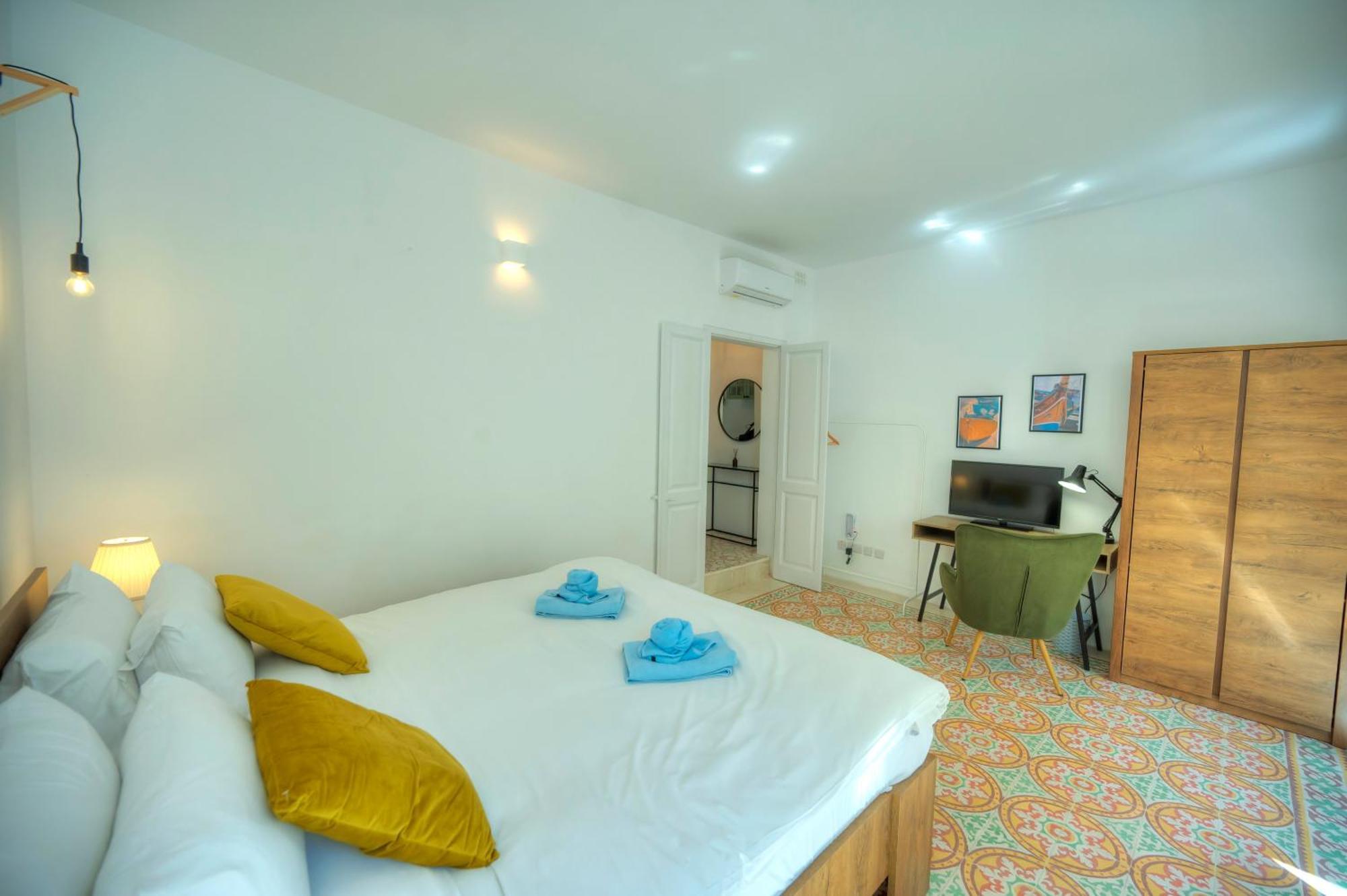 Charming 1Bedroom,Roof Terrace Near Valletta Dazz1-1 Флориана Экстерьер фото